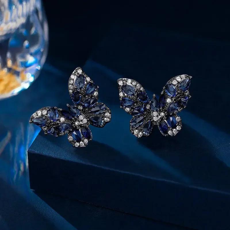 

2024 Exquisite Butterfly Earrings Women s Sparkling Crystal Zircon Versatile Love Casual Elegant Party Gift