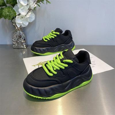 Mesh Breathable Casual Board Shoes Thick Soled Anti Slip Height Increasing Shoes Men Fashion Sneakers Comfort Running Shoes