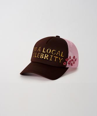 Gameoncheupaeb Im A Lcoal Celebrity Trucker Cap (Brown)