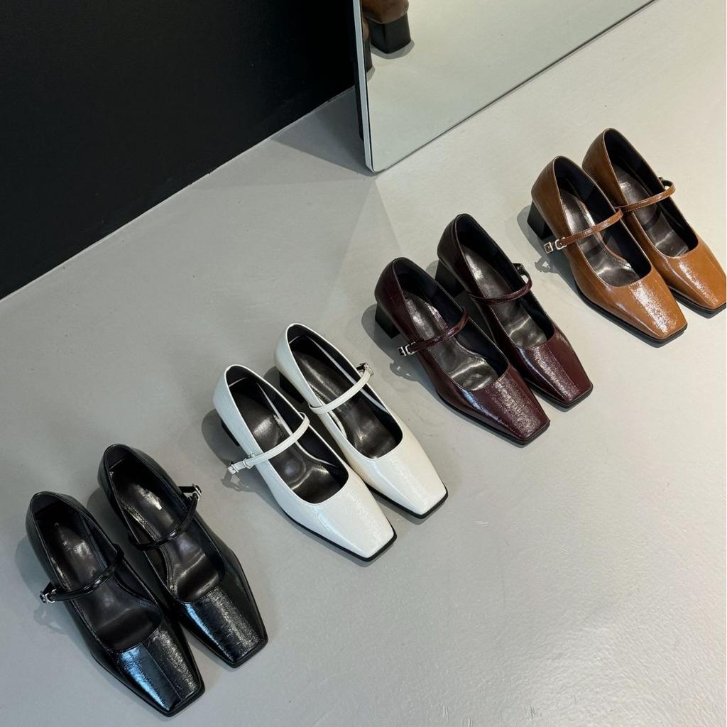 Retro Single Shoes 2025 Spring Women's French High Heels Thick Heel Not Tired Feet Versatile and Comfortable Professional Style Work Shoes Women