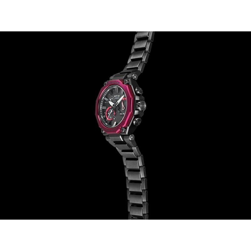 Casio Men's Stainless Steel 200M Water Resistant Quartz Watch MTG-B2000BD-1A4