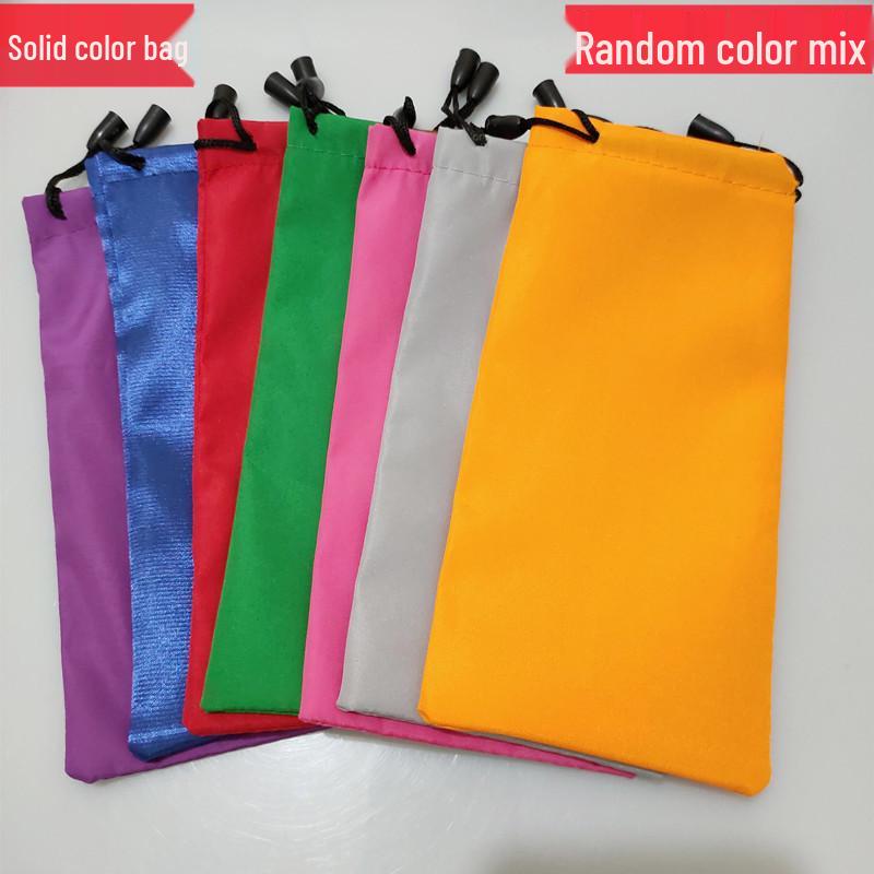 Saszetka z mikrofibry na okulary, telefon i okulary przeciwsłoneczne w losowych cukierkowych kolorach