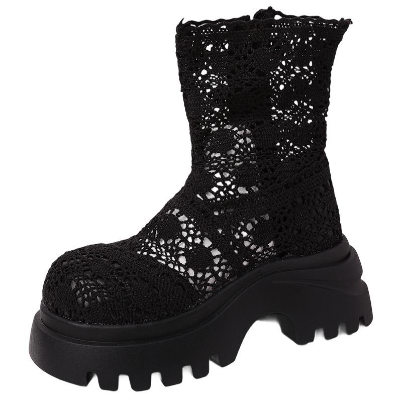Korean version of thick-soled exquisite lace mesh cool boots autumn and winter fashion fairy style design sense hollow women's Martin boots