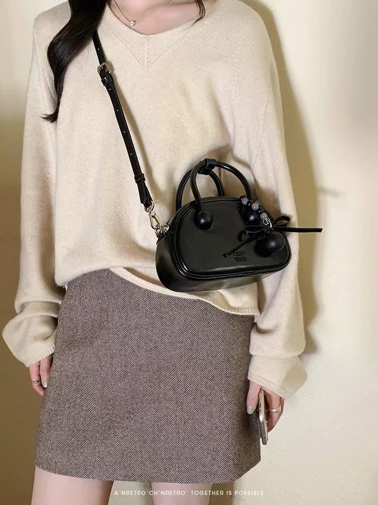 Sweet Date Pillow Bag Exquisite Small Bag Women's Wedding Bag Handheld Shoulder Messenger Bag