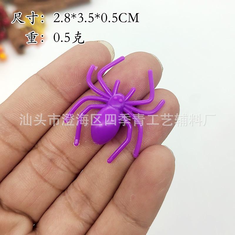 Fake Spiders Can Be Mixed with Halloween Layout Props Mini Little Spiders Trick Simulation Spoof