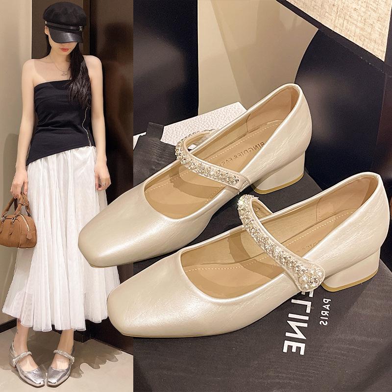 French Mary Jane Shoes Thick Heel Velcro Single Shoes Women's 2025 New Summer Beautiful Skirt Evening Small Leather Shoes