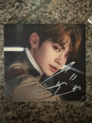 ZEROBASEONE Kim Tae-rae Autographed Signed Album Digipak ZB1