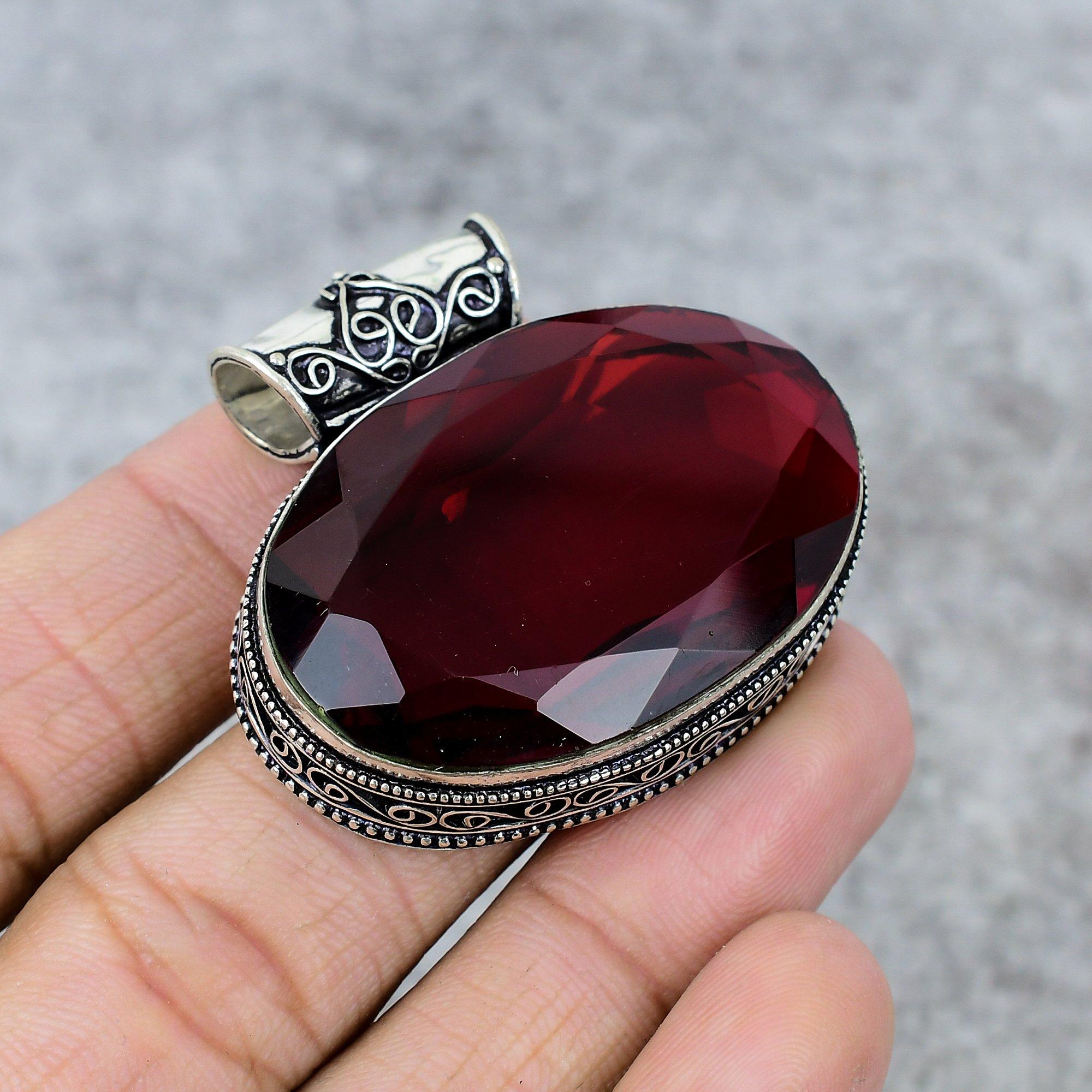 

Мозамбікський гранат Самоцвіт Ручна робота Срібло 925 проби Підвіска 1.38 M-246