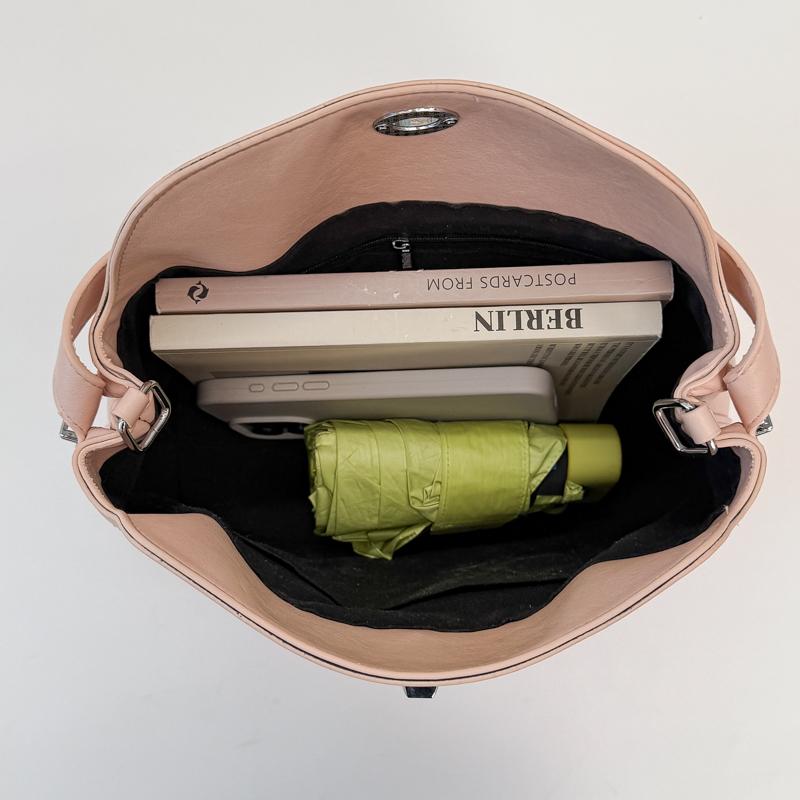 Faux Leather Shoulder Bag Solid Color Women Fashion Crossbody Bag