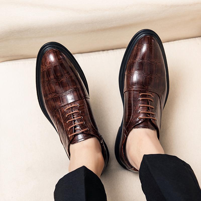 Korean Version Men Trends Oxford Shoes Wedding Dress Footwear Genuine Leather Men Formal Shoes New Design Business Driving Shoes