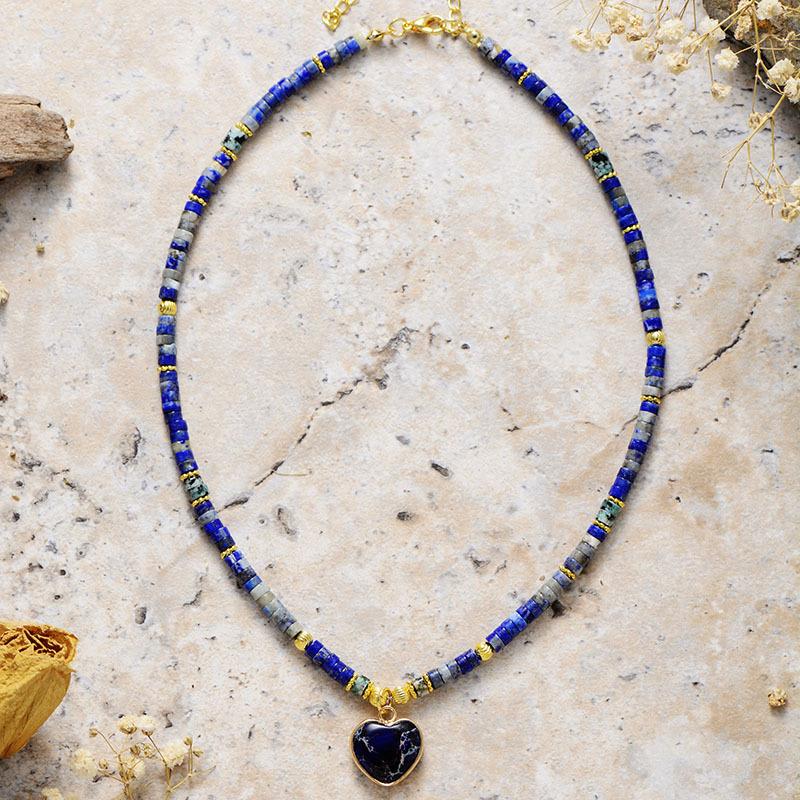 Fashion Light Luxury Simple Natural Stone Heart Pendant French Short Scarf Necklace Choker Jewelry