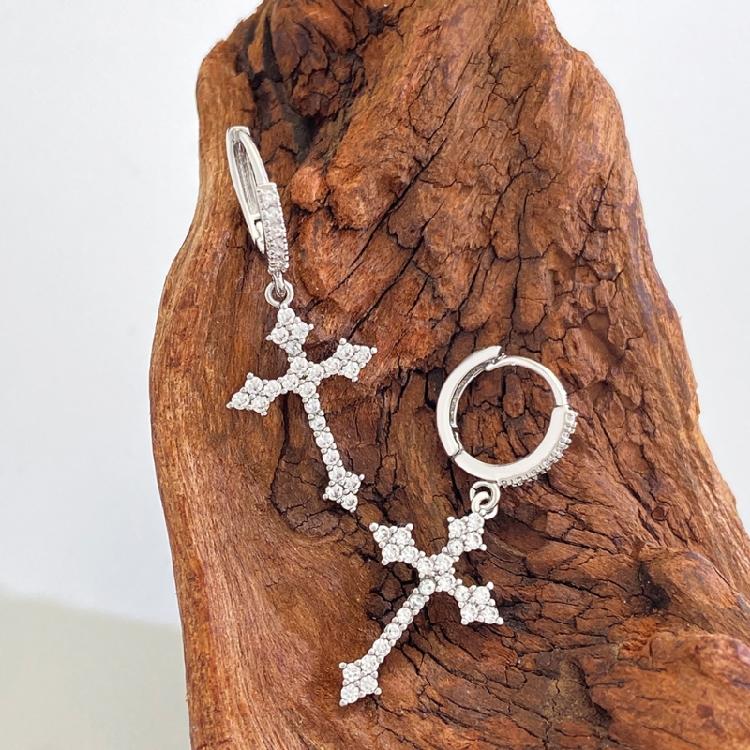 Sophisticated Small CZ Crosses Earrings Elegant Hoop Earrings With Diamonds Inlayed Crosses Pendant For Stylish Women