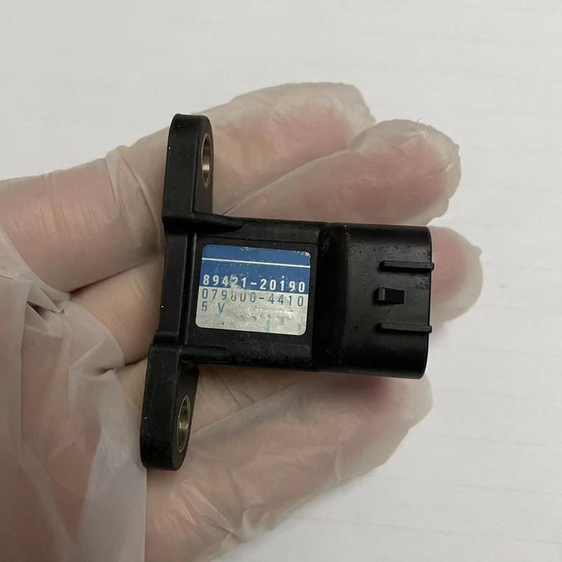 Map Sensor For K-ia To-yota Yam-aha S-uzuki 079800-5770 079800-4790 079800-4990 0798004410 079800-4410 89421-0 89420-44030