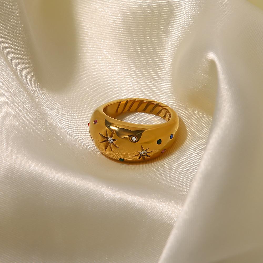 Luxury and Sophisticated Vintage Hexagonal Star Zirconia Ring - Elegant and Fashionable Hand Accessory for Women In A Cool Style
