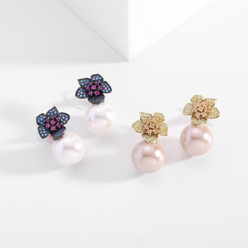 Evropa a Amerika Pop Flower Pearl Visací náušnice Dlouhý temperament křišťálové náušnice Šperky Sladké prohlášení Náušnice