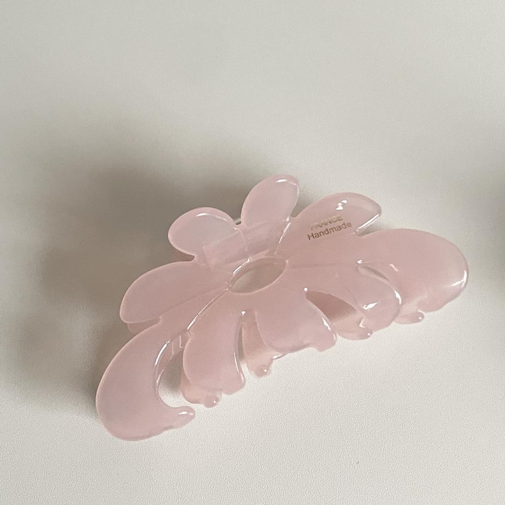 Exquisite French Retro Acetate Flower Hair Claw Clip Sweet Elegant Large Hair Clips Fashion Versatile Hair Accessories for Women