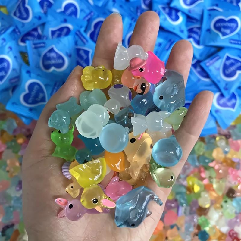 60 buc Animale Mini din Rășină și Ciuperci Luminoase în Întuneric Pungi Surpriză Decor Grădină de Zâne Micro Peisaj Cadou de Ziua Surpriză