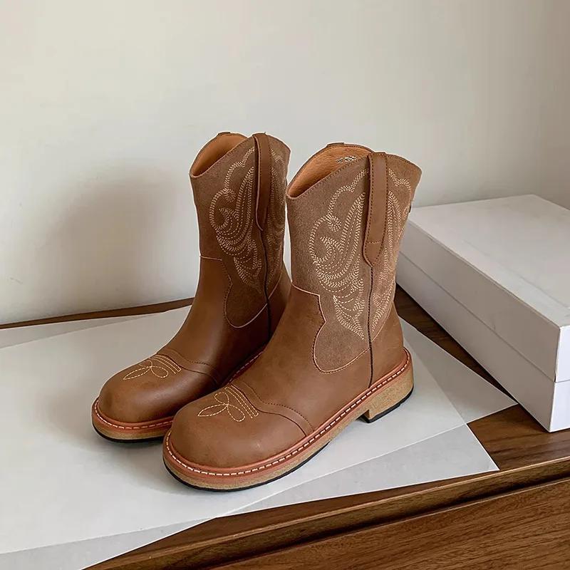 Boots Women New 2024 Luxury Designer Chelsea Shoes Fashion Ankle Ladies Retro Shoes White Ankle Boots Luxury Designer Chelsea