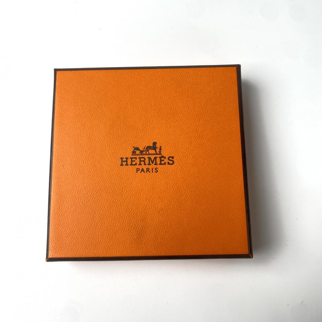 Used HERMEScharm white/Brown Women