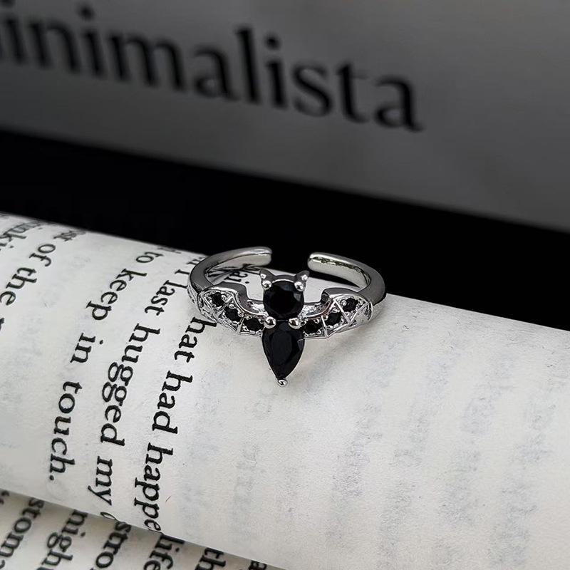 Irregular Love Dark Personality Black Zircon Bat Open Ring Niche Punk Stacked Ring Woman
