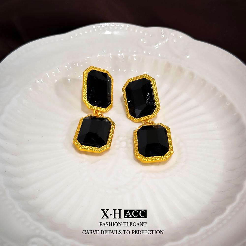 Elegant Gold-Plated Black Zircon Stud Earrings - Niche Design for a Luxurious Fashion Statement