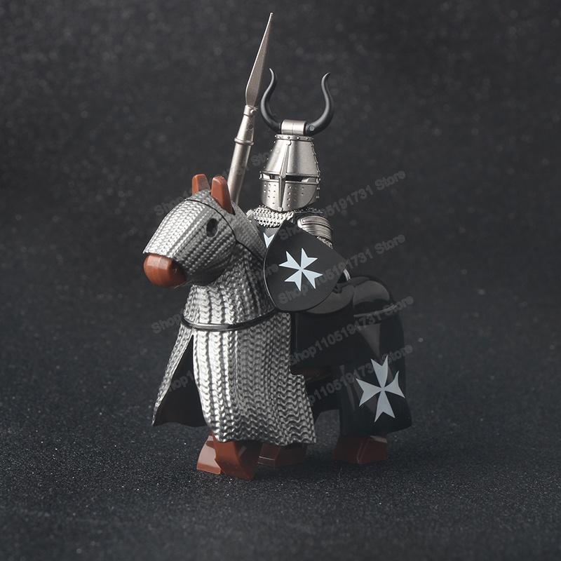 Medieval Knight Serie Figures Building Blocks Warrior Soldiers Guards Lion Heart Hospital Teutonic Knight Battle Pastor Kid Gift