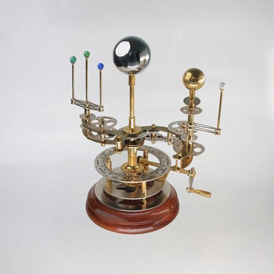 

Orrery Полностью функциональный Теллурион Небесный Подарок для Любителей Астрономии Рождественский Подарок