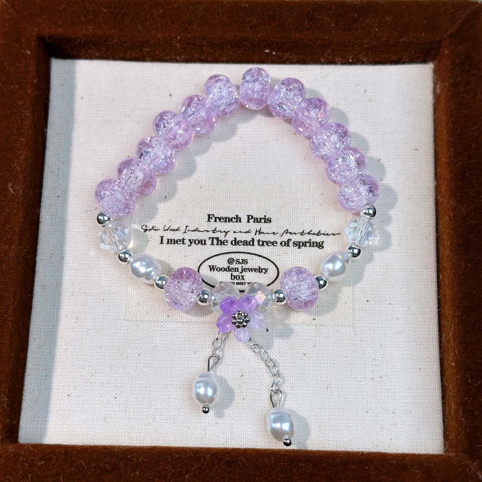 

Mermaid Flower Bracelet: Elegant, Sweet, Niche Design Jewelry for Best Friends.