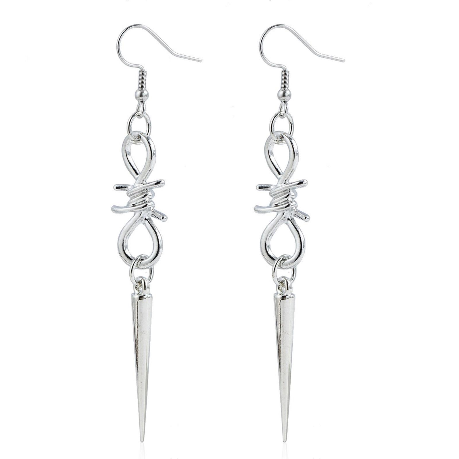 

Многоцелевые Прочные Серьги-подвески из сплава с кисточками и деталями-заклепками Портативный аксессуар для вечеринок и повседневной носки A