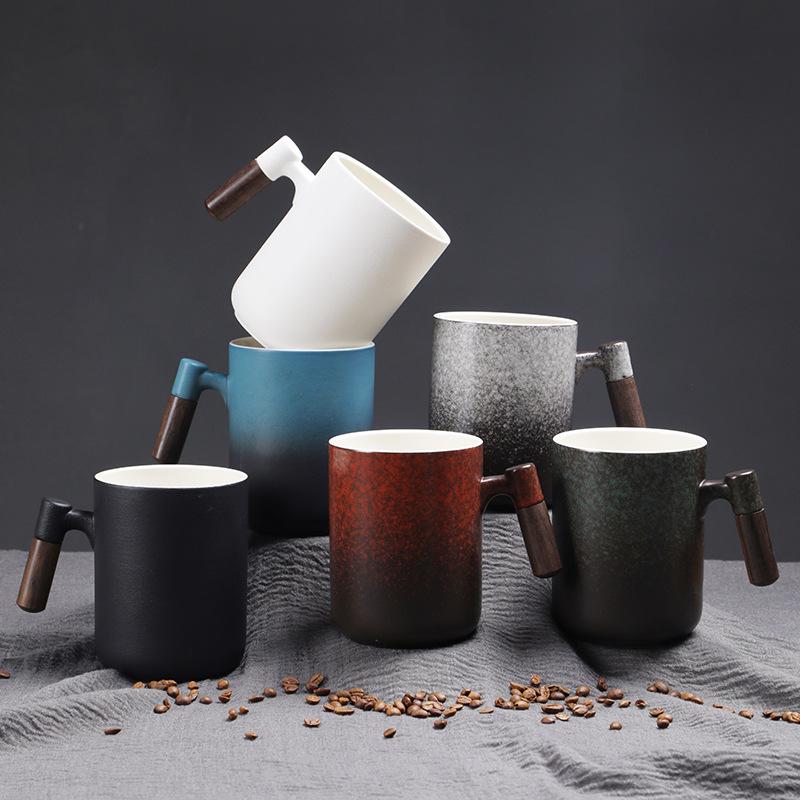 800Ml Large-capacity Mug Kiln-changed Ceramic Water Cup Retro Coarse Pottery Coffee Cup Creative Wooden Handle Beer Cup