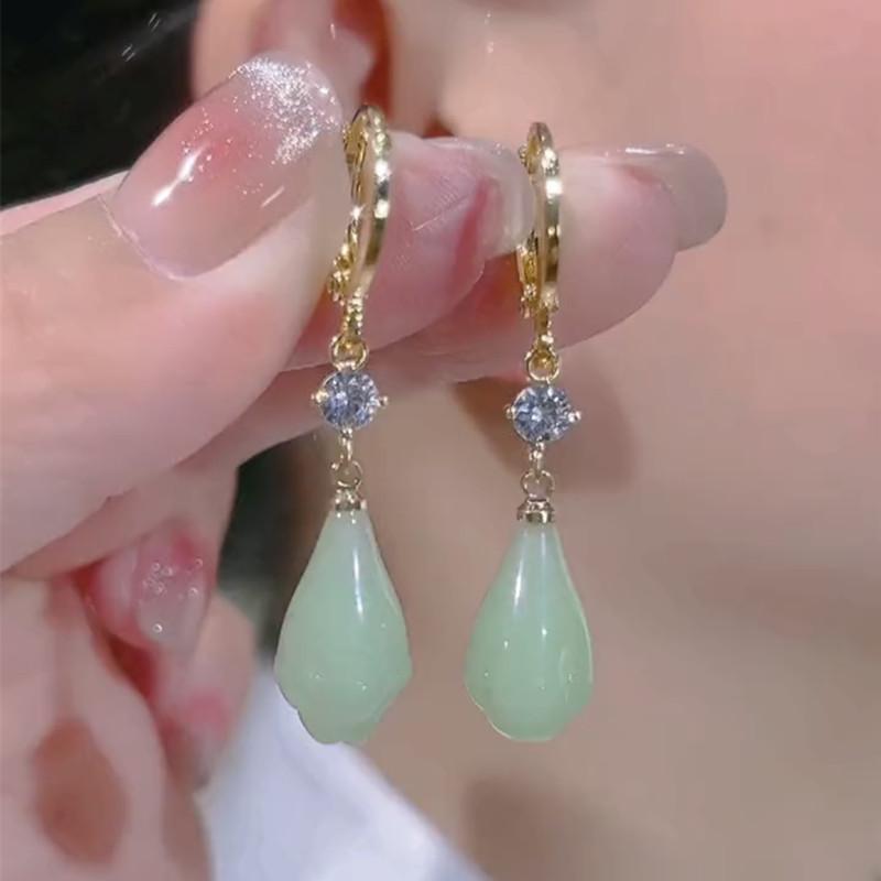 Vintage New Chinese Ancient Style Green Magnolia Water Drop Earrings