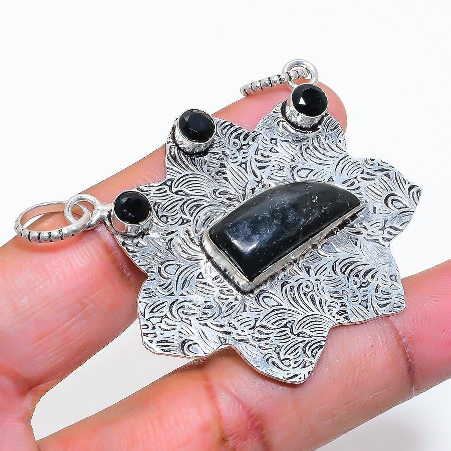 Natural Black Onyx, Spinel 925 Sterling Silver Jewelry Pendant 1.97" ZS-650
