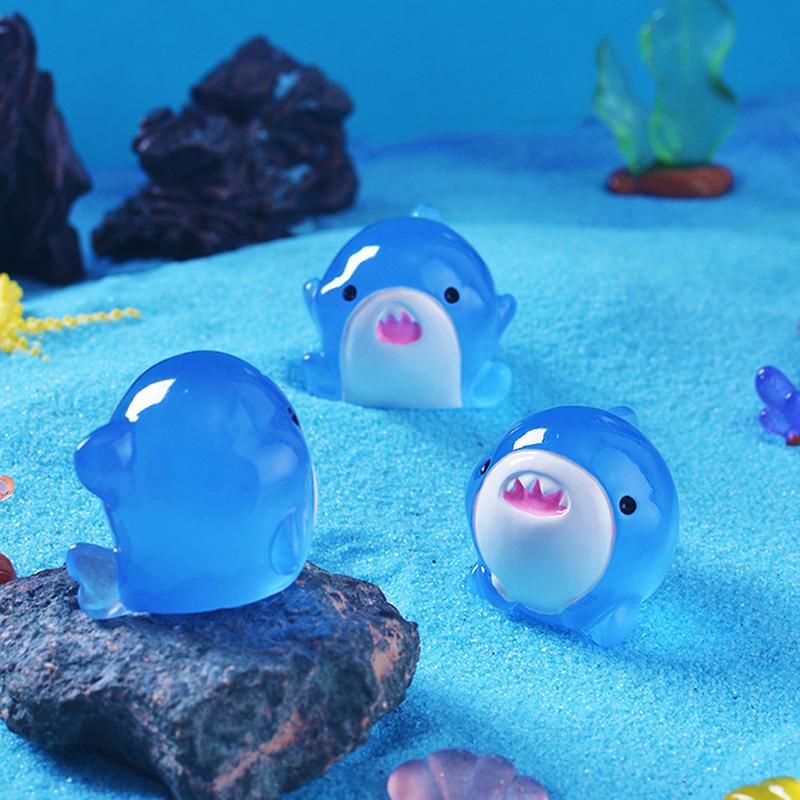 1Pcs Mini Shark Luminous Toy Cute Decorations Kids Glow In The Dark Resin Shark Miniature Figurines Gift For Girls Novelty