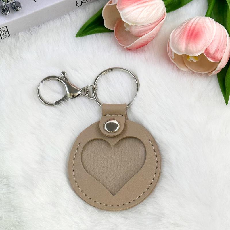 Leather Pet Hair Memorial Keychain Case: Cat & Dog Hair Keepsake Hanger