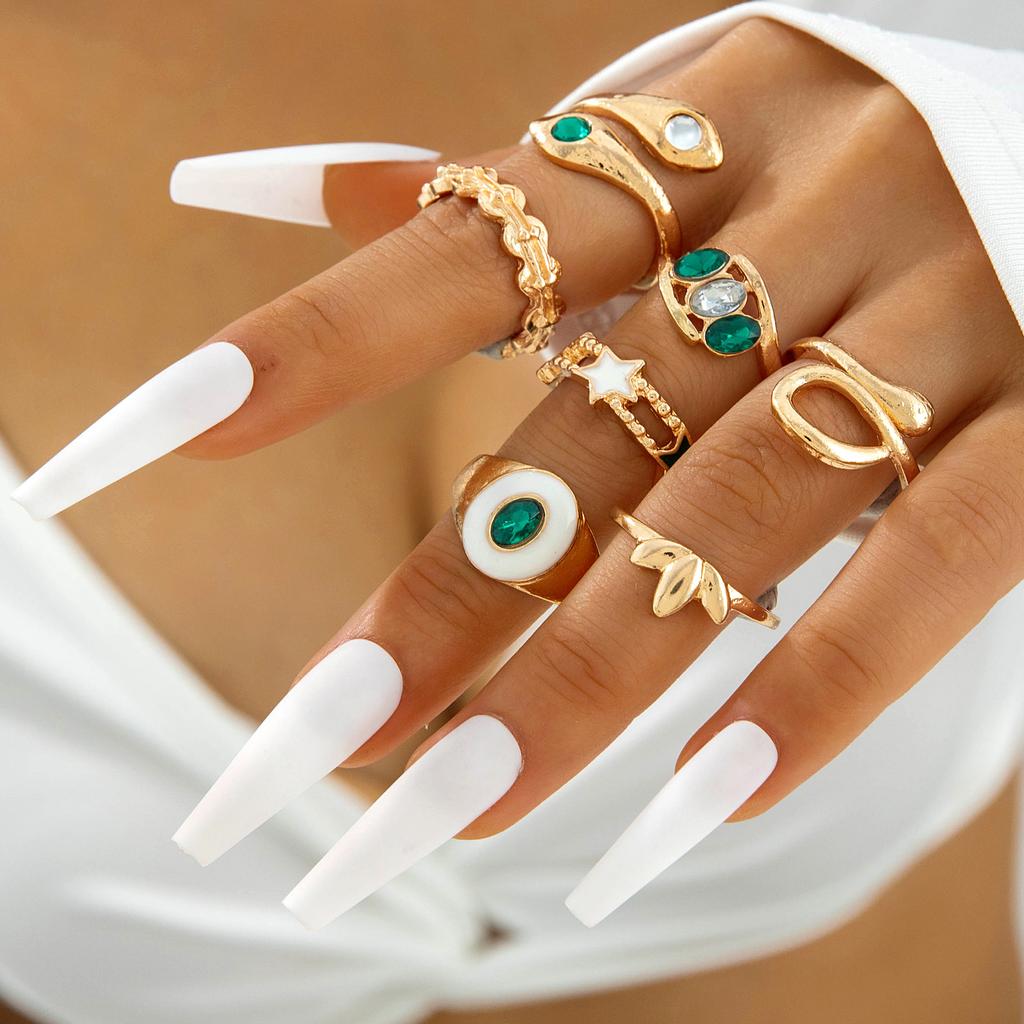 Accessories, Vintage Metal Imitation Emerald Diamond Set Love Snake Multi-piece Ring Set