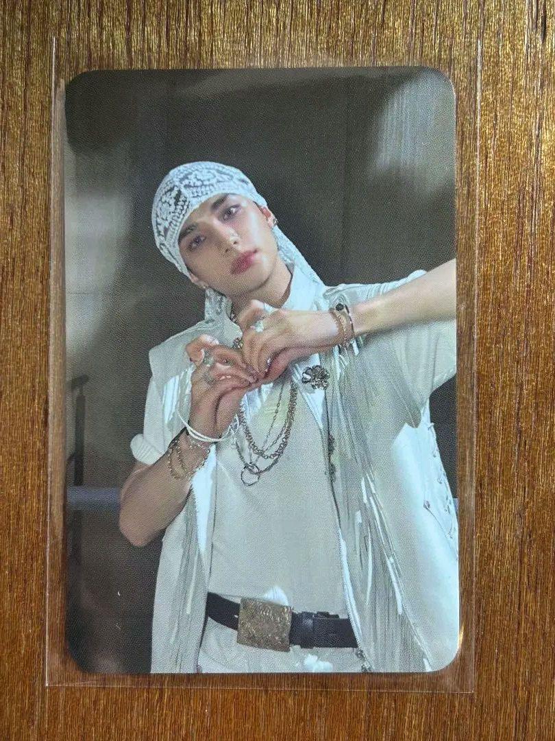 

[USED] Stray Kids Korea KARMA Pop-Up QR Trading Card Hyunjin