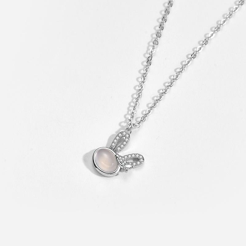 White Jade Marrow Carrot Rabbit Necklace Neckchain Women's Light Luxury Feel Versatile Fashion