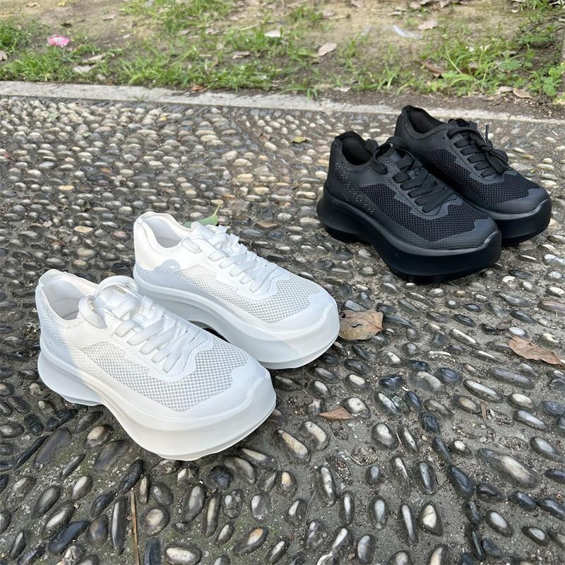 Fashion Ladies Mesh Breathable Women Casual Sneakers Lace-up Vulcanized Shoes Casual Platform Sneakers Female Shoes Zapatos De Mujer