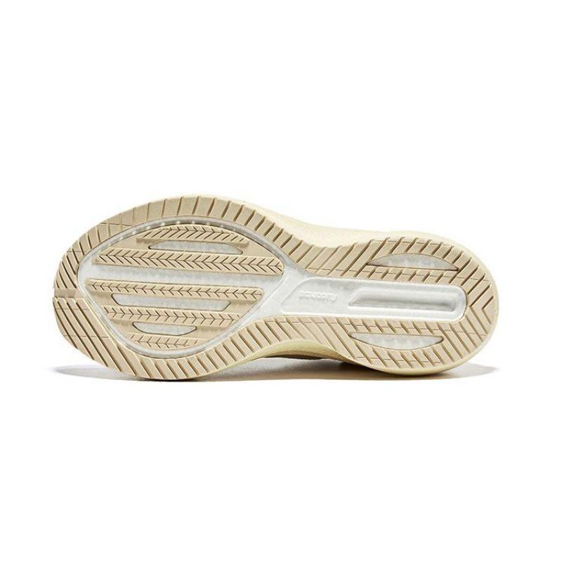 Saucony Surge 3 women low-top casual running shoes beige fabric cushioned lightweight breathable versatile S18215-2