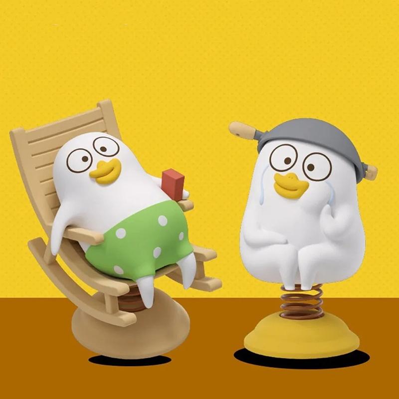 Funny Little Liu Duck Shaking Car Ornaments Statue Cartoon Little Liu Duck Car Decoration Cute Collection Car Bobblehead Figure
