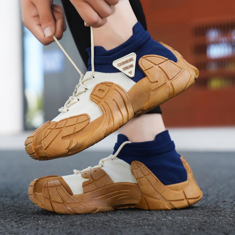 

Производитель 2025 весна новая мужская обувь летучая трикотажная сетка повседневная обувь уличные носки обувь дышащая обувь для папы 39