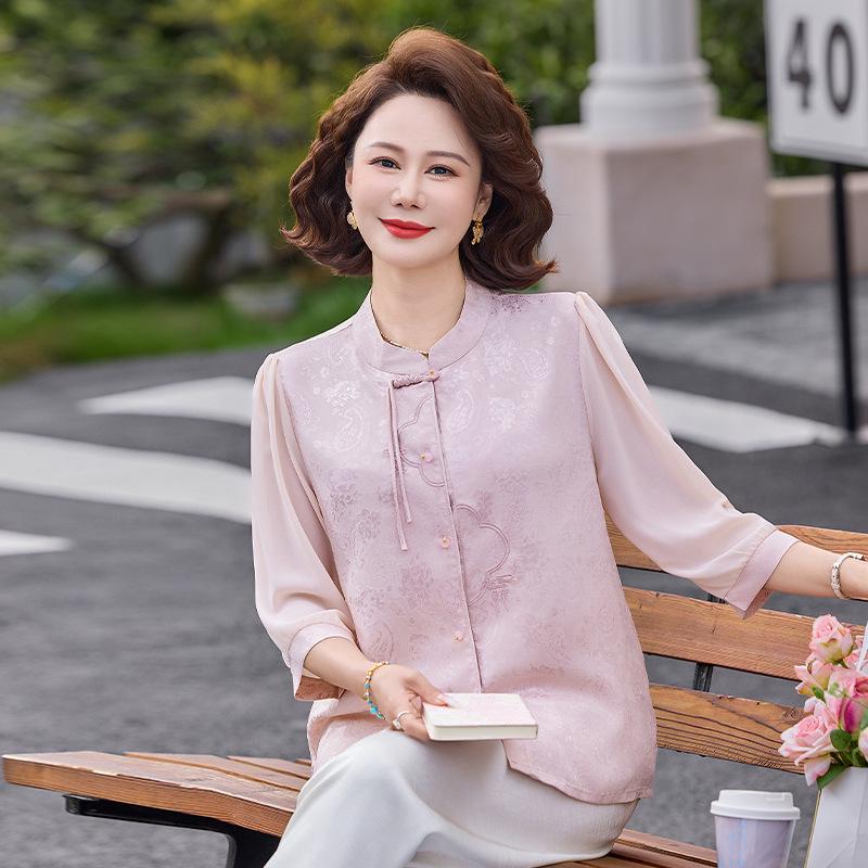 

2026 New Spring/Summer Chiffon Blouse for Moms: Elegant Seven-Sleeve Shirt for Weddings & Banquets, Perfect for Middle-Aged and Elderly Women. XL [up to 105 pounds] розовый