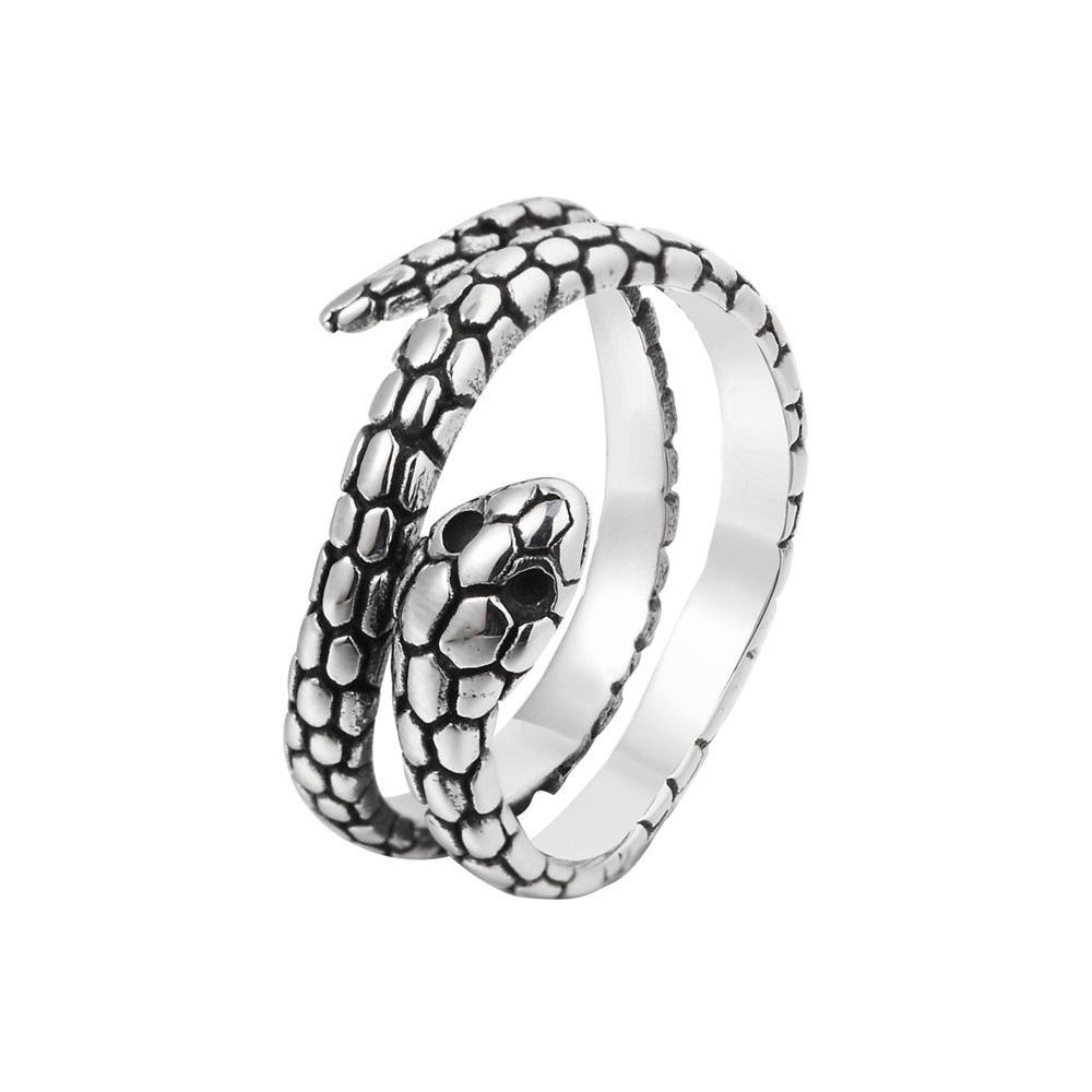 Personalized Retro Punk Animal Rings: Dragon & Eagle Claw Designs for Men