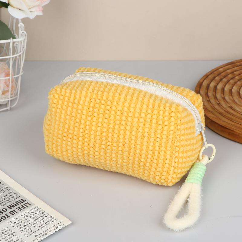 Sweet And Girly Candy Color Plush Large Capacity Makeup Bag, Toiletry Bag, Travel Portable Handbag Plush Makeup Bag