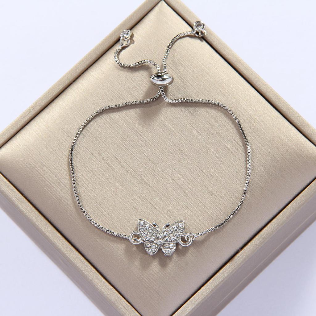 Elegant Crystal Butterfly Bracelet for Women: Adjustable Pull-String, Fashionable Jewelry Inspired by Southeast Asian Style