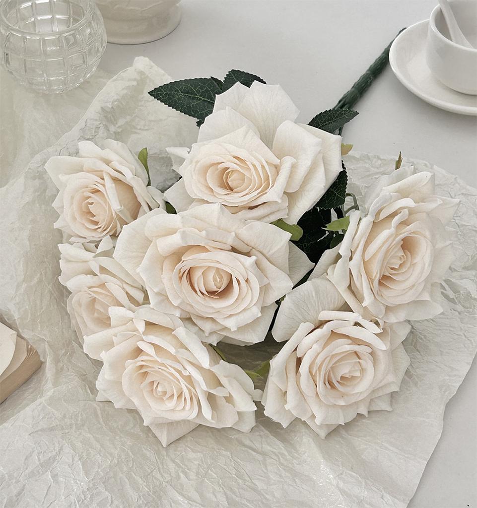 Vintage 7-Head Cappuccino Rose Artificial Bouquet – Suitable for Home Decoration, Wedding/Hotel Arrangement & Christmas Party Ne