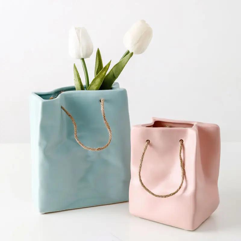 1Pcs Nordic Creative Shopping Basket ceramic Vase Bag Decoration Simple Dried Flower Arrangement Vase Table Decoration