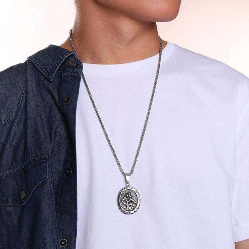 Vintage Personality St. Christopher Medal Pendant Necklaces for Men Women Classic Charm Casual Party Jewelry Holiday Gift