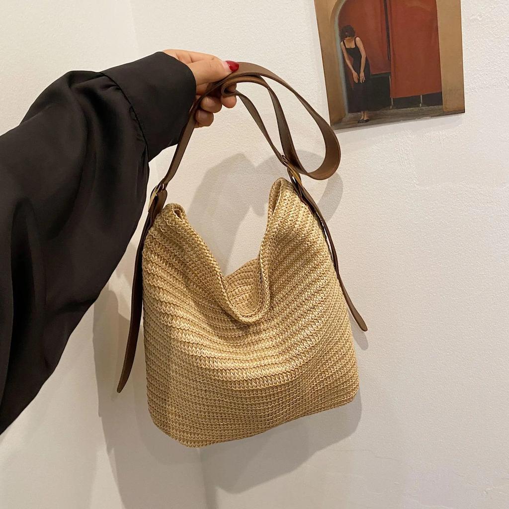 Handgeflochtene Strohtasche Große Kapazität Sommer Strand Umhängetasche Damen Mädchen Mode Handtasche Rattan Geflochtene Tragetasche für Damen