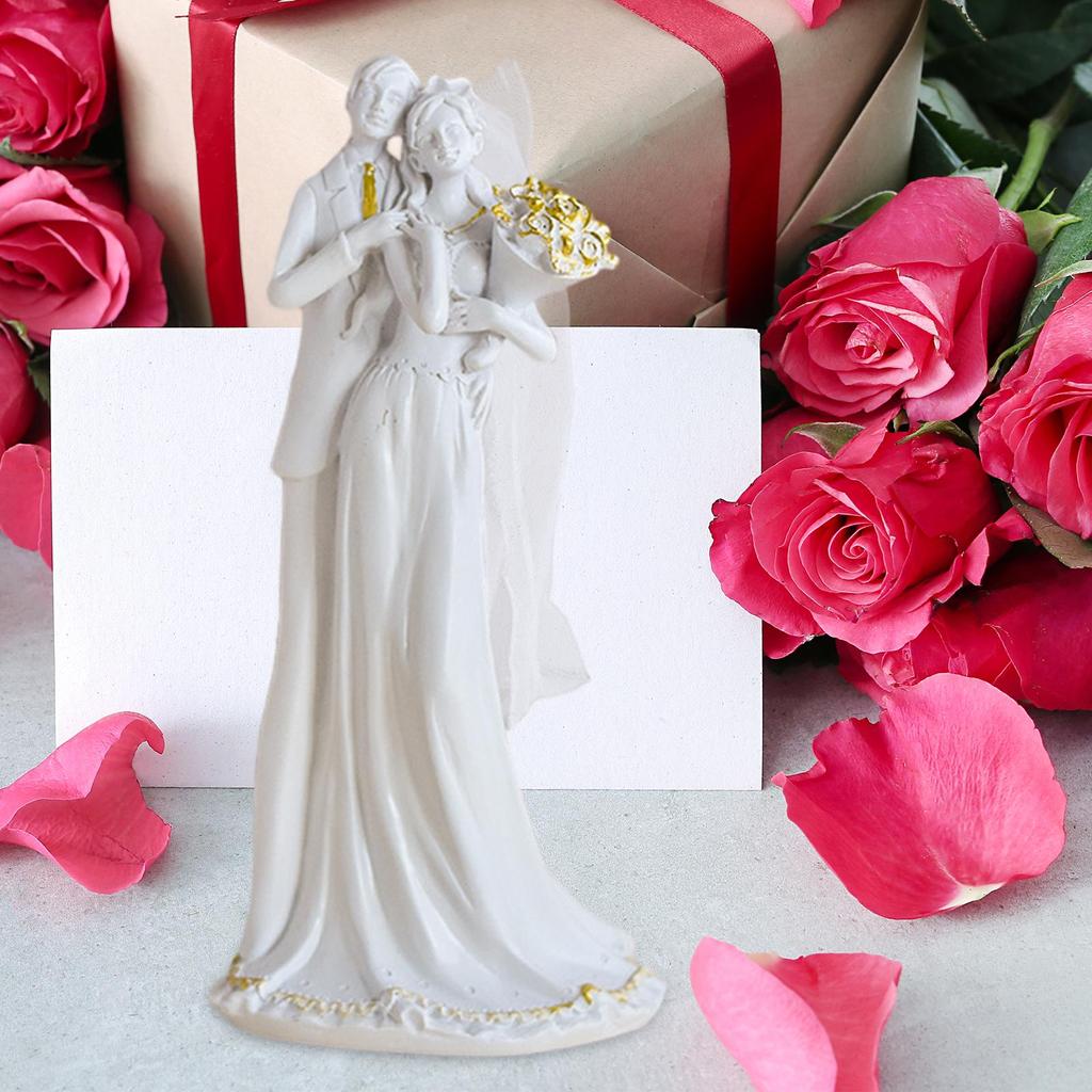 Couple Statue Engagement Gifts for Couples Valentines Day Decor for Apartment Living Room Great Wedding Gifts Choice Husband